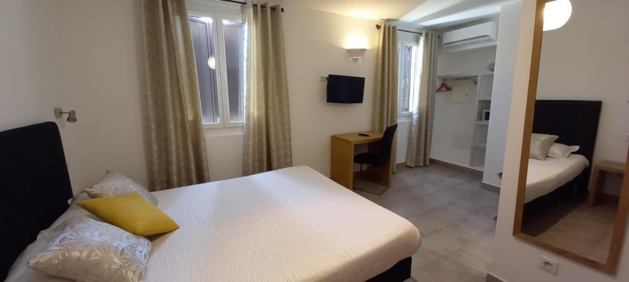 Hotel Du Golfe Bonifacio  Ngoại thất bức ảnh