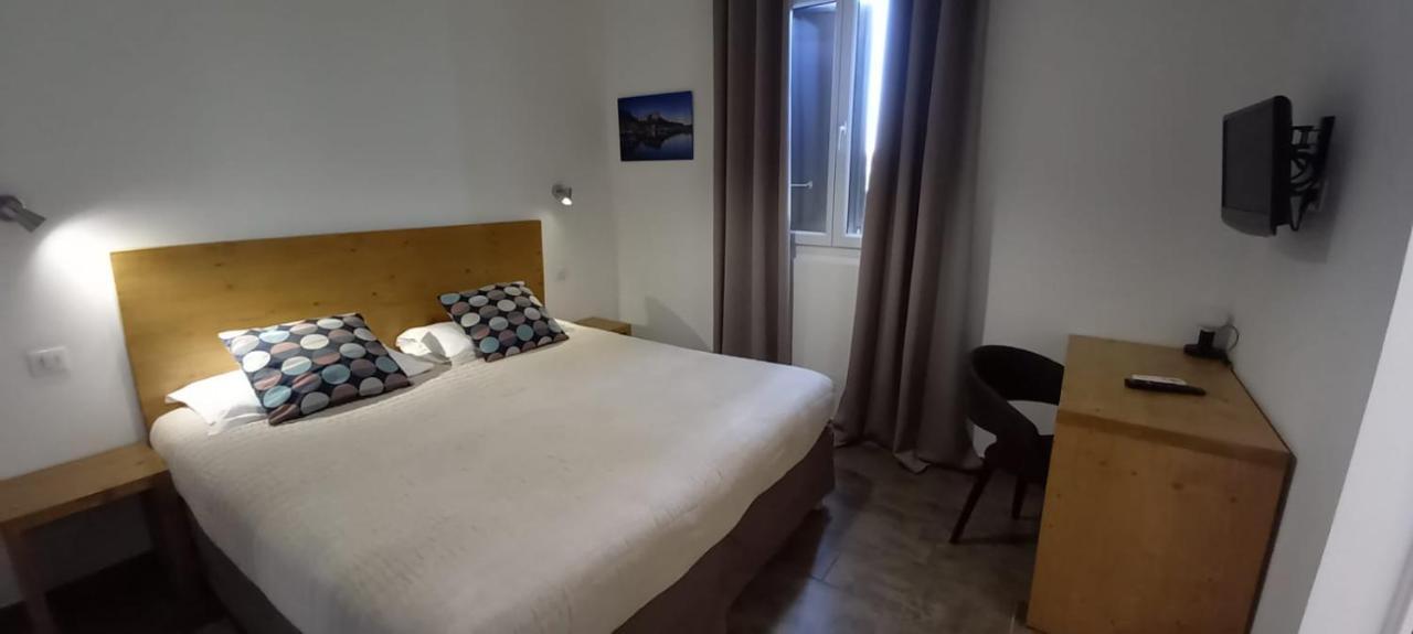 Hotel Du Golfe Bonifacio  Ngoại thất bức ảnh